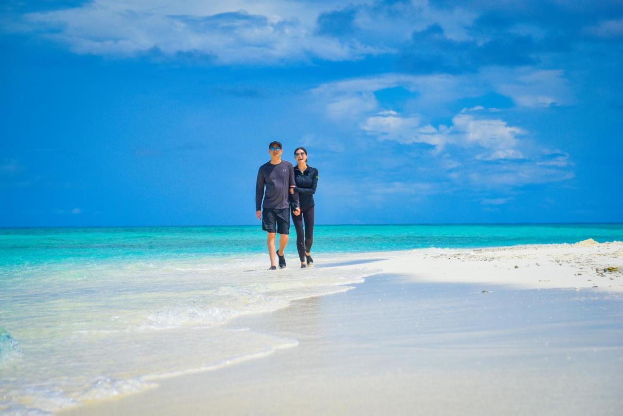 Rashu Hiyaa Hotel Dhiffushi Exterior foto